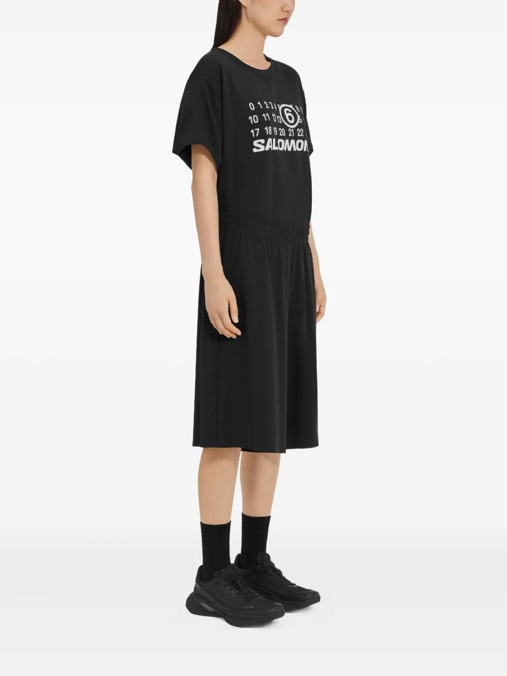 MM6 & Salomon Wide Jersey Short Black - Image 4