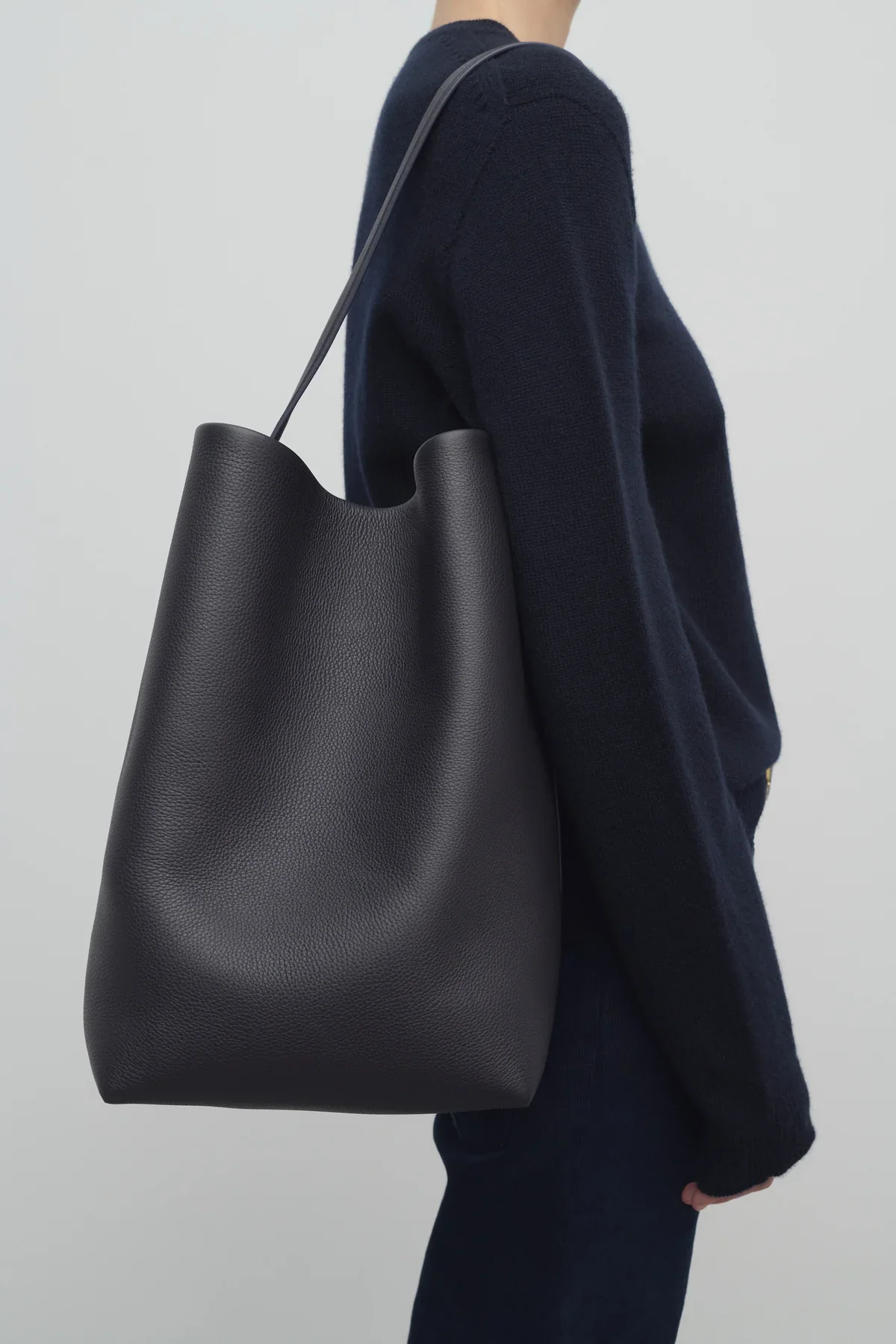 The Row Park Tote Large Bag Black - Image 3