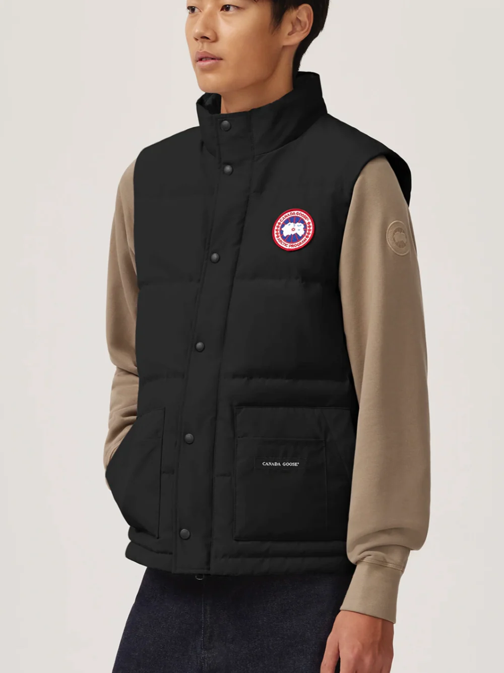 Canada Goose Men Freestyle Patch-Pocket Vest Black - Image 3