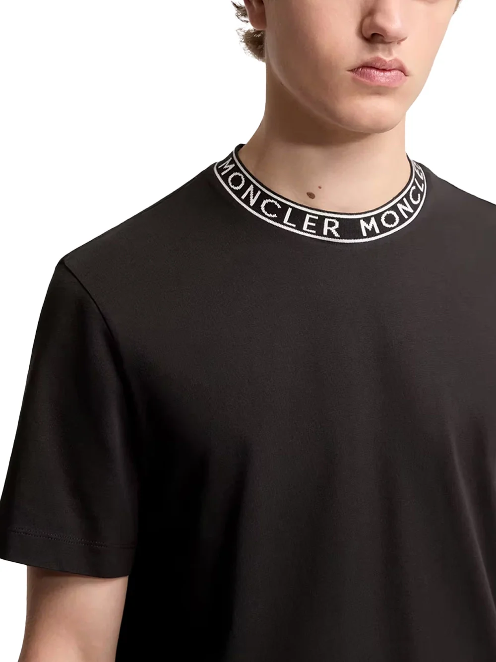 Moncler Men Logo-Trimmed Cotton T-Shirt Black - Image 4