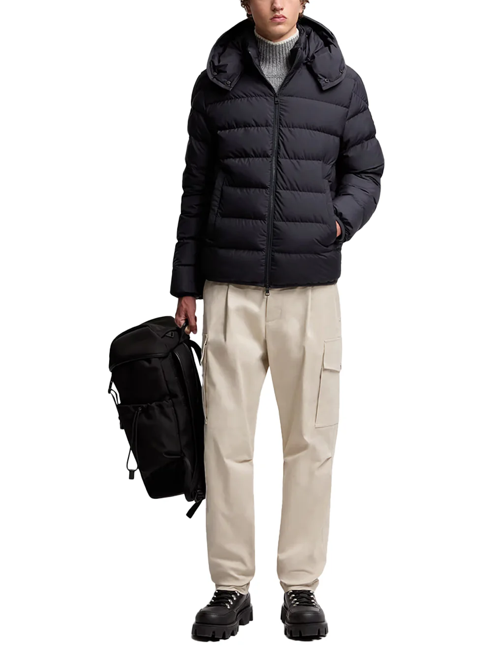Moncler Men Montbrocq Hooded Short Down Jacket Navy - Image 4